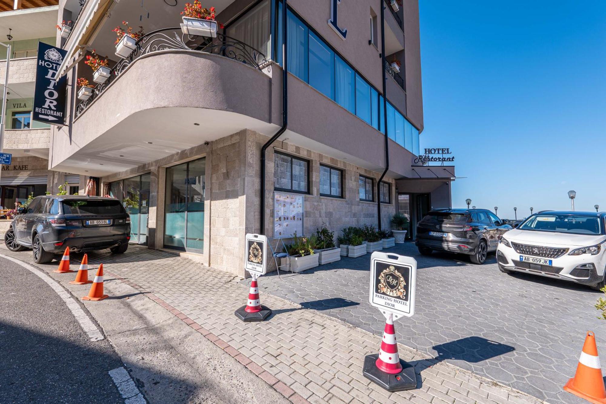 Dior 4* Krujë