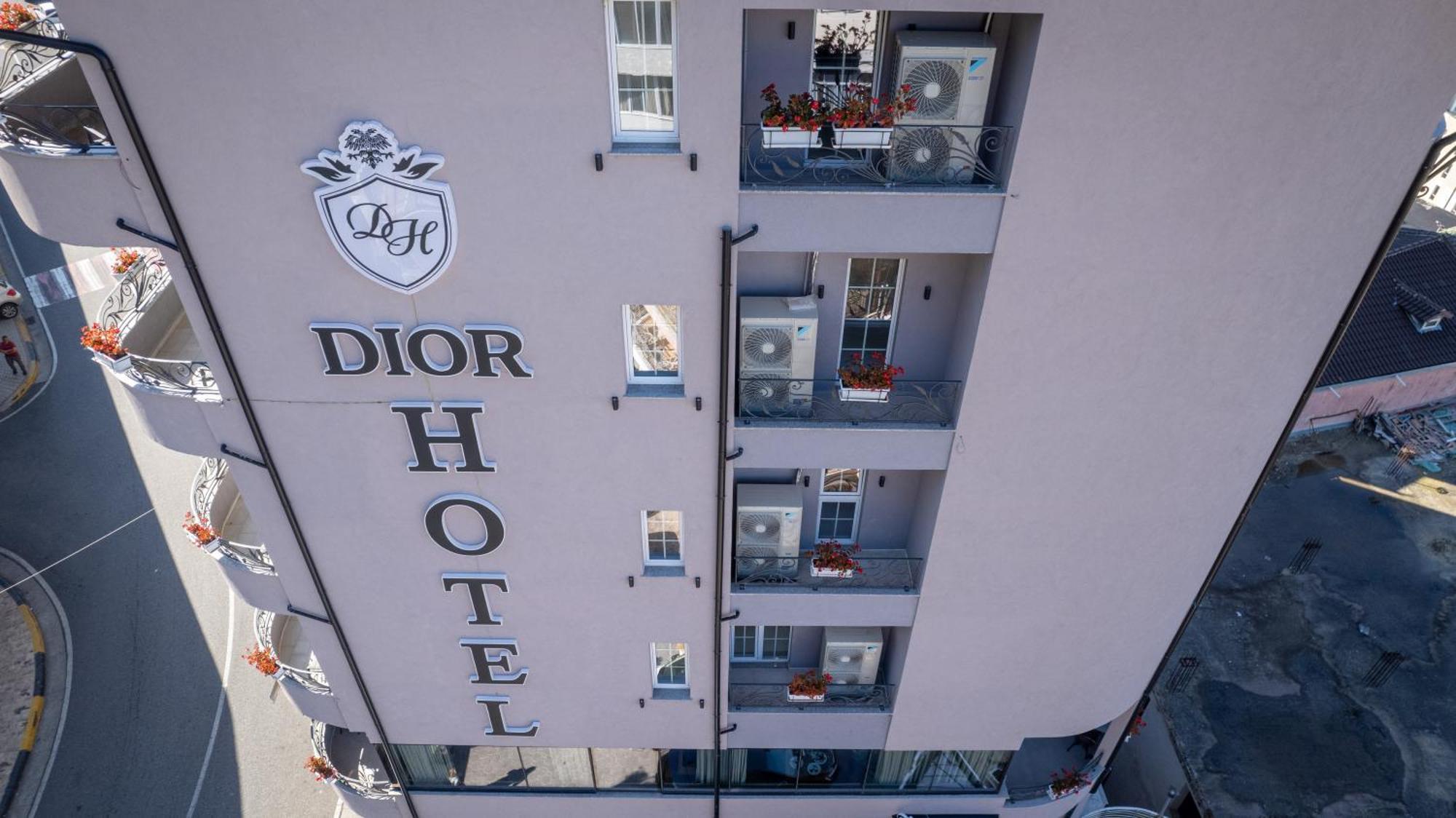 Dior 4* Krujë