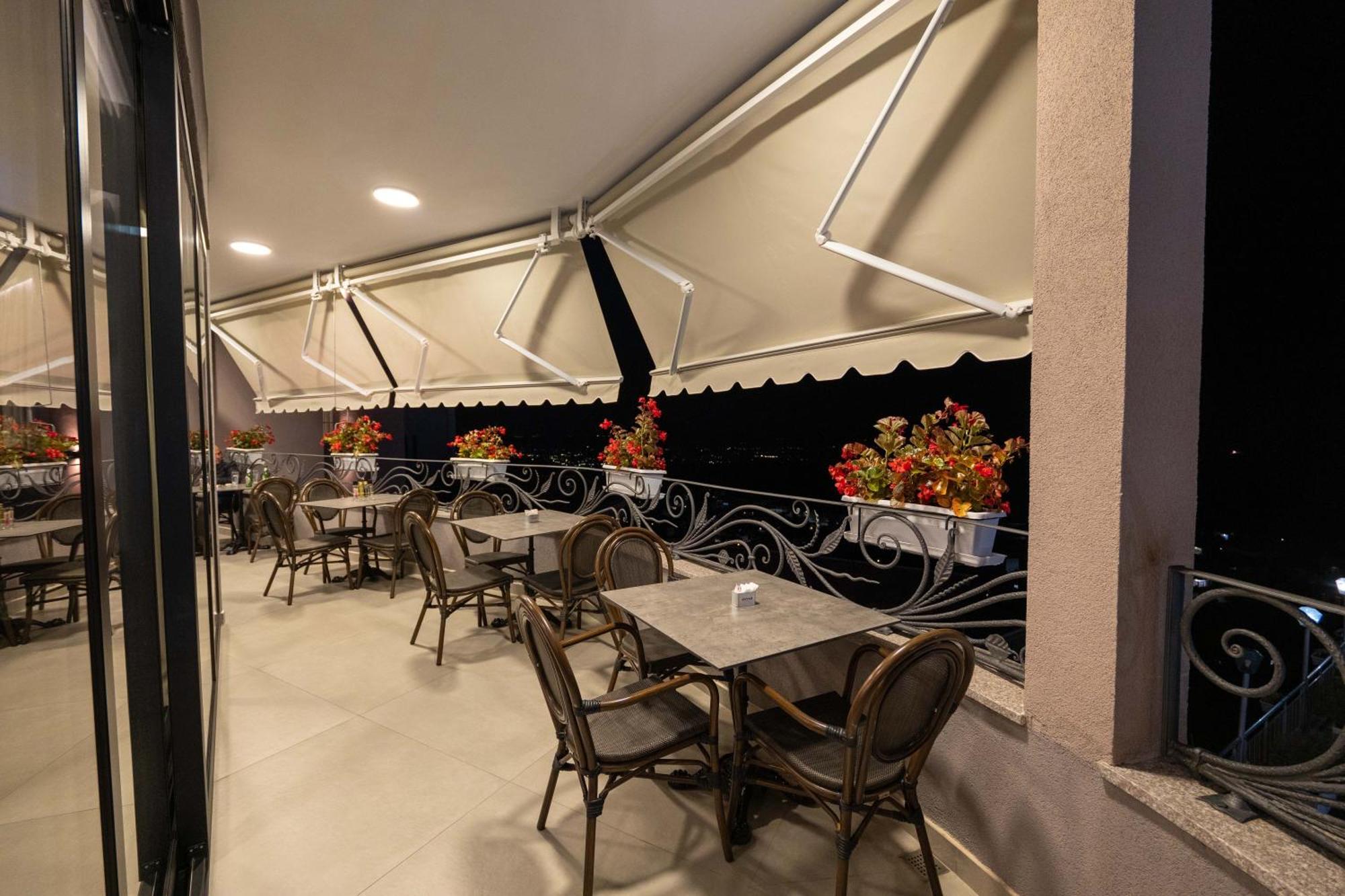Dior Hotel 4*
