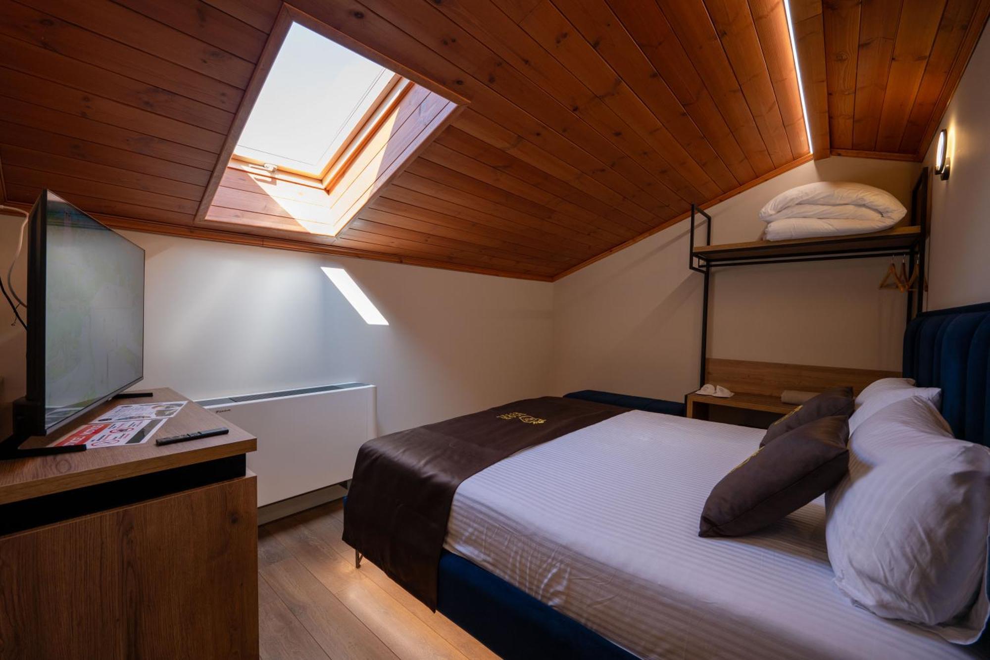 Hotel Dior 4*