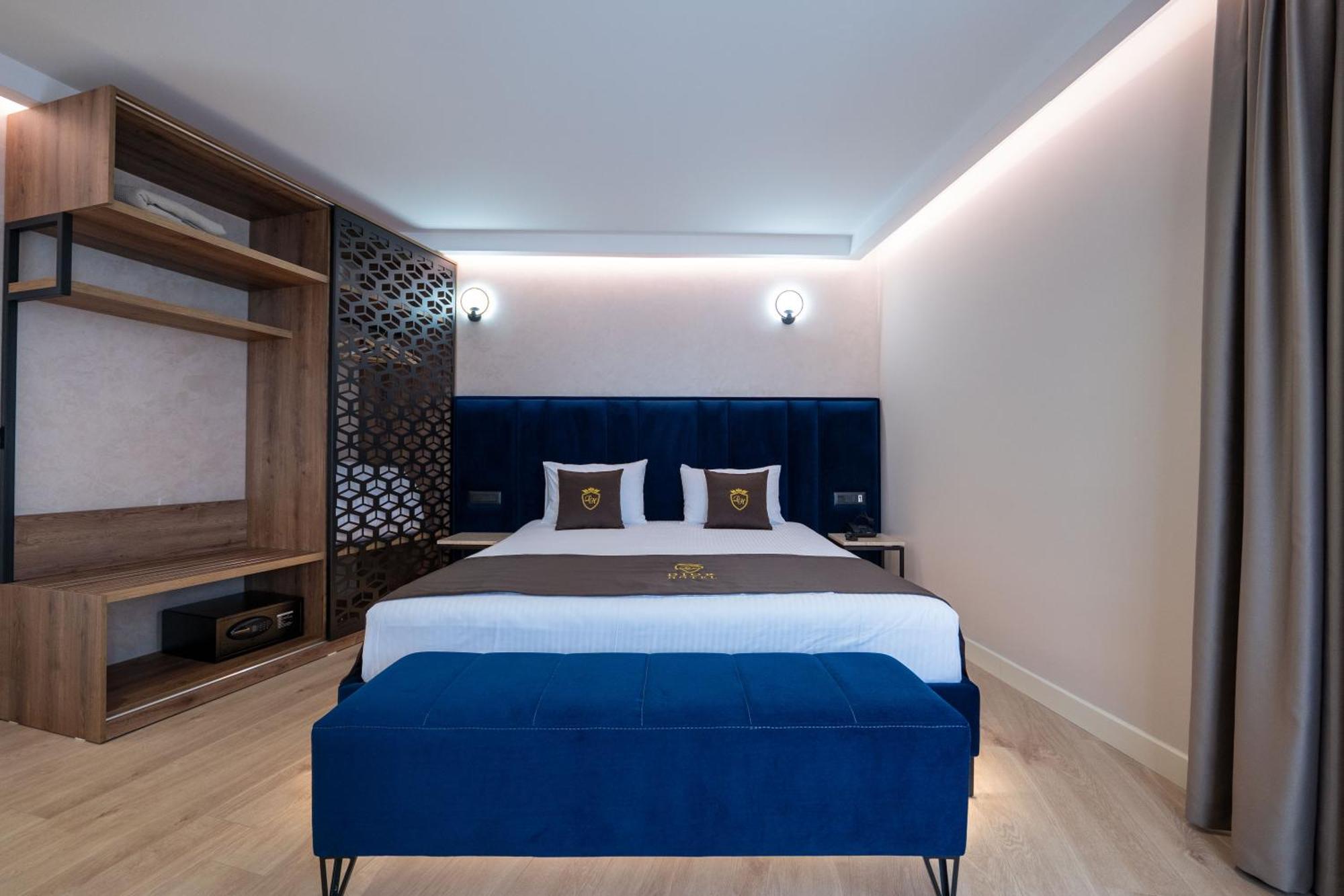 Hotel Dior 4*